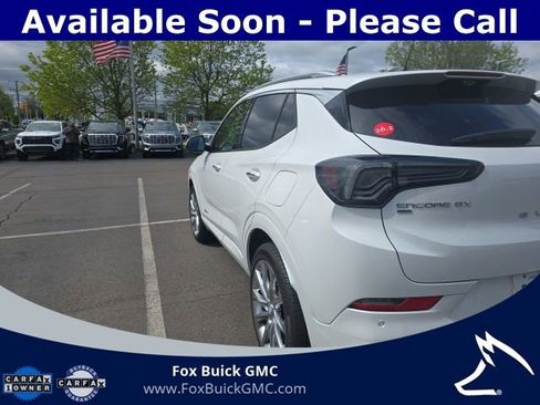 Used 2024 Buick Encore GX Avenir w/ Avenir Technology Package AWD/4WD image 5