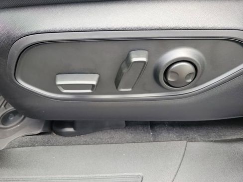 New 2026 Jeep Cherokee Overland w/ Advanced Pro Tech Group image 17