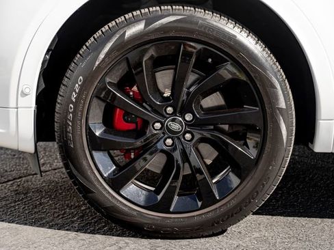 Used 2024 Land Rover Discovery Sport S image 11