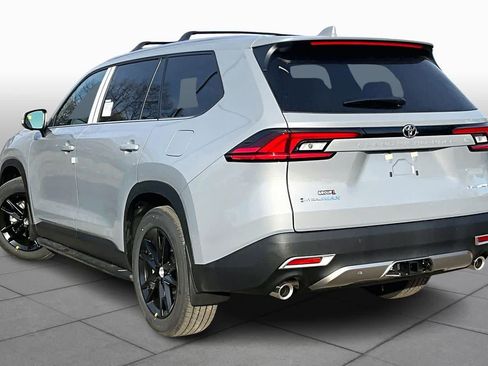 New 2026 Toyota Grand Highlander AWD Hybrid image 11