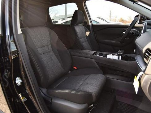 New 2026 Nissan Rogue SV image 20