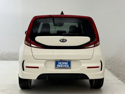 Used 2020 Kia Soul GT-Line FWD image 8