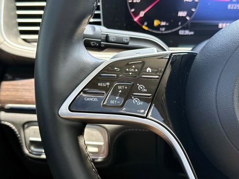 Certified 2025 Mercedes-Benz GLE 350 4MATIC image 32