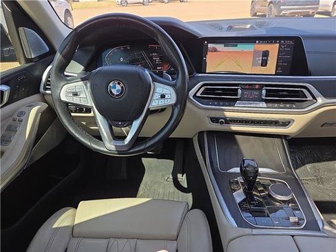 Used 2020 BMW X7 xDrive50i w/ Cold Weather Package image 11