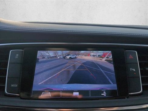 Used 2021 Buick Enclave Essence w/ Sound and Sites Package image 13