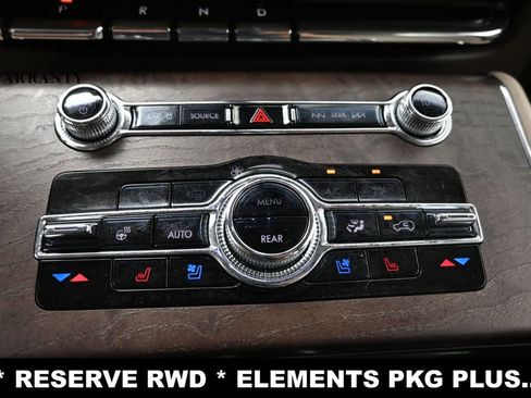 Used 2022 Lincoln Aviator Reserve w/ Elements Package Plus RWD image 18
