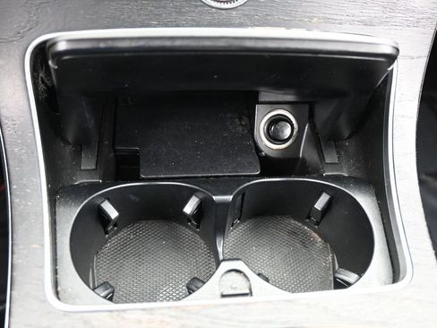 Used 2018 Mercedes-Benz C 300 Sedan image 26