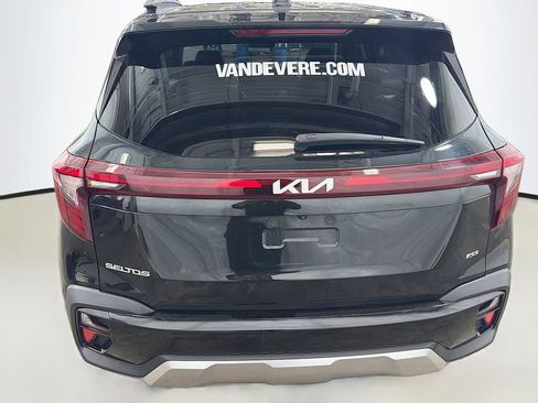 Used 2024 Kia Seltos SX w/ SX Sunroof Package AWD/4WD image 9