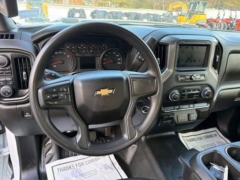 Used 2024 Chevrolet Silverado 3500 W/T w/ WT Convenience Package image 13