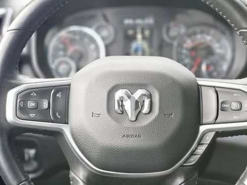 Used 2024 RAM 2500 Big Horn AWD/4WD image 16