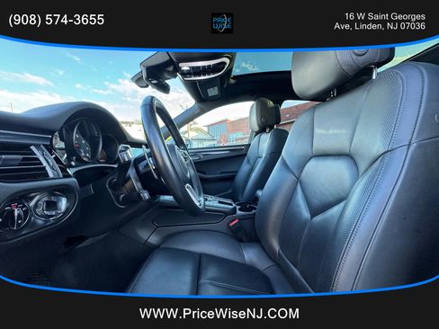 Used 2019 Porsche Macan image 8