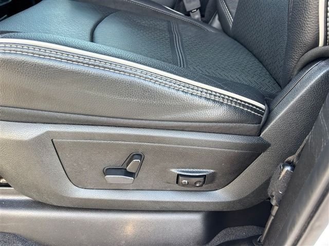 Used 2026 RAM 2500 Laramie AWD/4WD image 18