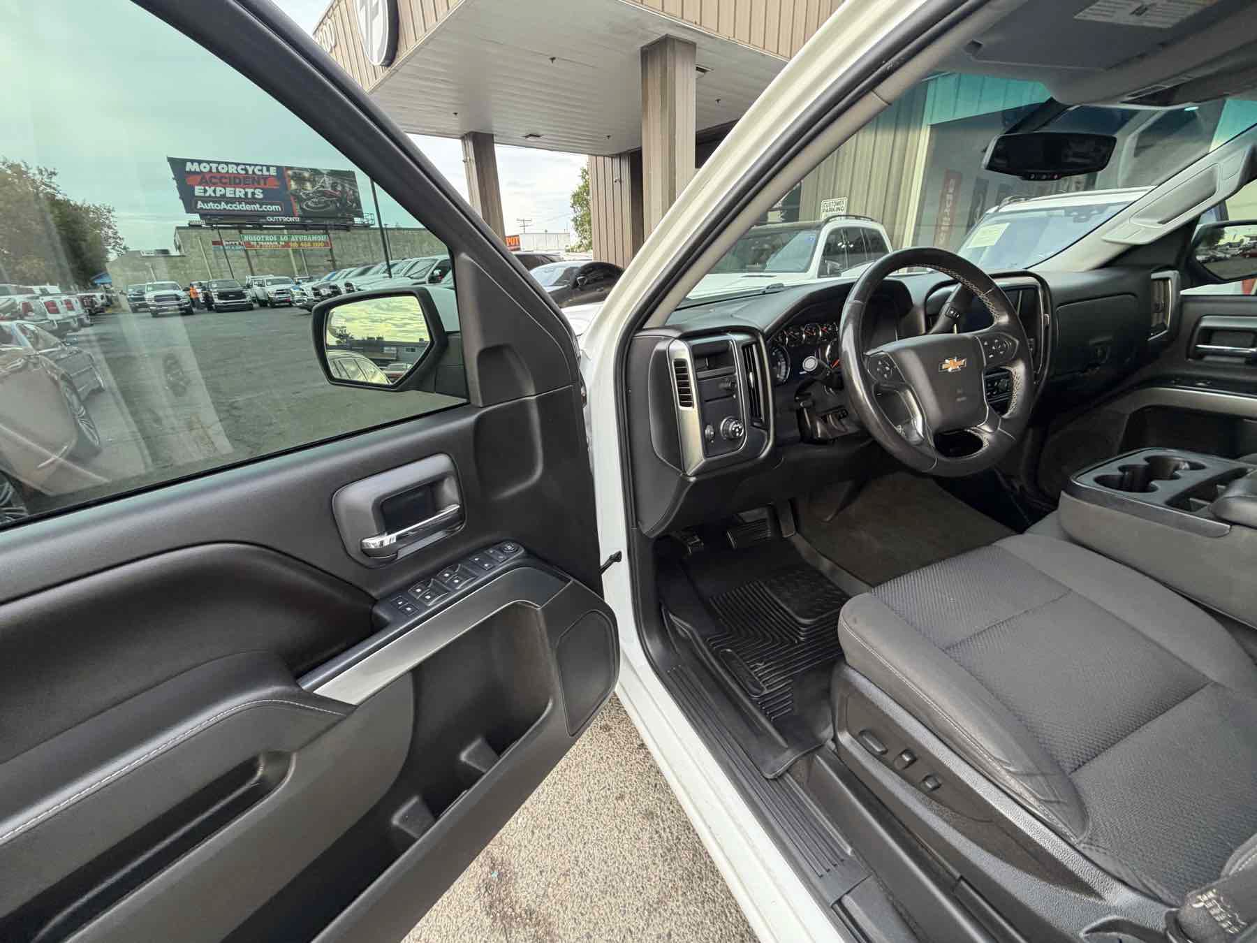 Used 2016 Chevrolet Silverado 1500 LT w/ All Star Edition RWD image 10