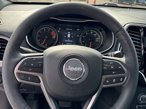 Used 2022 Jeep Cherokee Limited AWD/4WD image 15