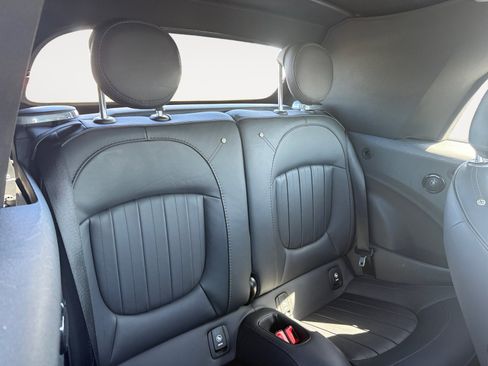 Used 2023 MINI Cooper S FWD image 18
