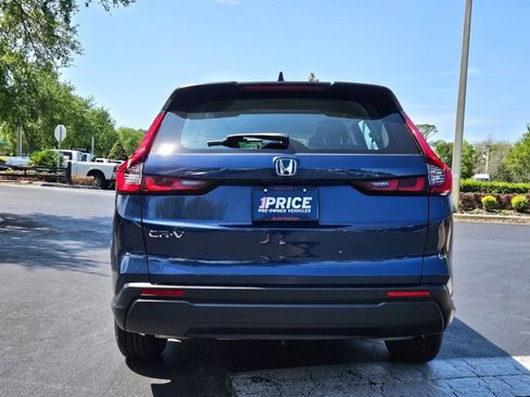 Used 2024 Honda CR-V LX image 7