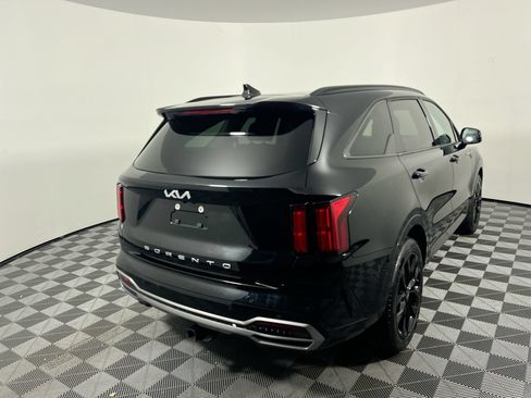 Used 2022 Kia Sorento SX FWD image 3