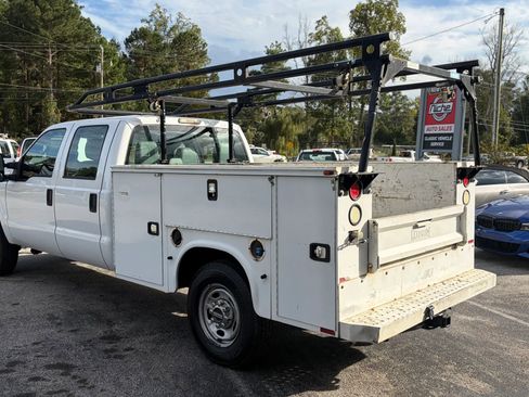 Used 2015 Ford F250 XL w/ Power Equipment Group image 5