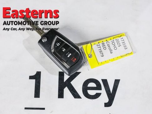 Used 2025 Toyota Corolla LE FWD image 25