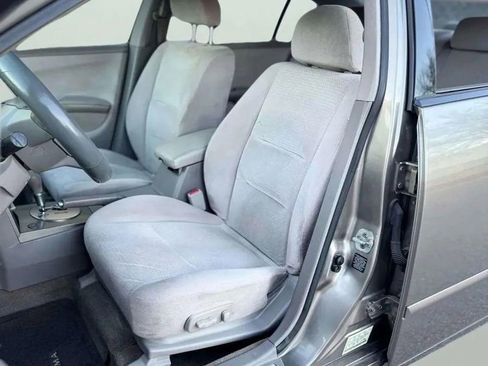 Used 2004 Nissan Maxima 3.5 SE w/ Premium Audio Pkg image 11