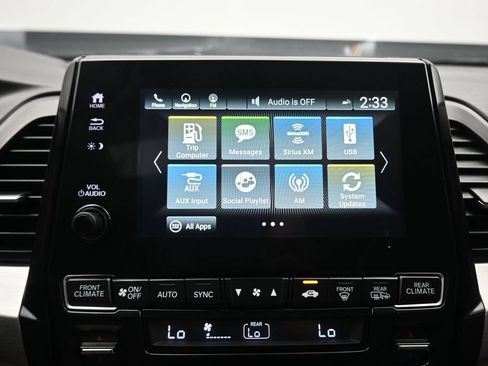 Used 2022 Honda Odyssey Touring image 17