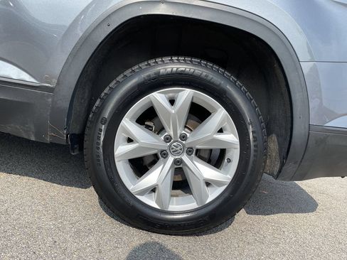 Used 2019 Volkswagen Atlas SE w/ Towing Package AWD/4WD image 9