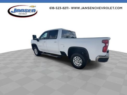 Used 2025 Chevrolet Silverado 2500 LT AWD/4WD image 6