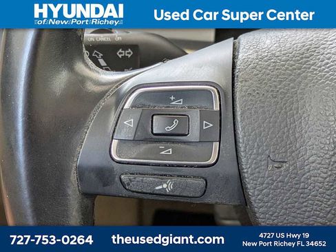 Used 2014 Volkswagen Passat 1.8T SE FWD image 29
