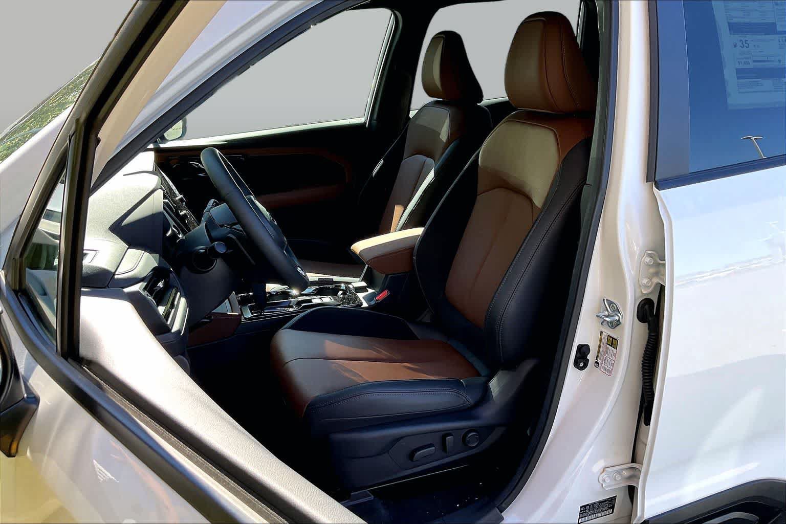 New 2026 Subaru Forester Touring AWD/4WD image 9