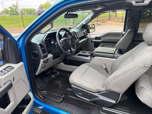 Used 2020 Ford F150 XLT w/ Equipment Group 302A Luxury AWD/4WD image 25