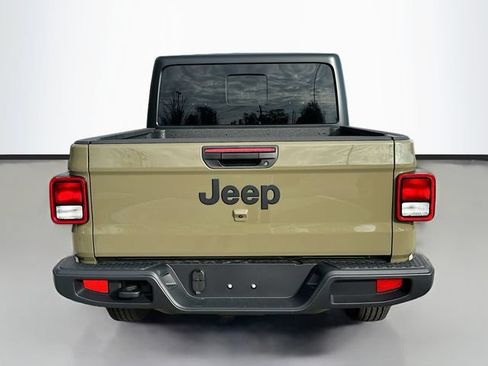 New 2026 Jeep Gladiator Sport AWD/4WD image 7
