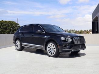 Certified 2023 Bentley Bentayga Extended Wheelbase AWD/4WD video 1