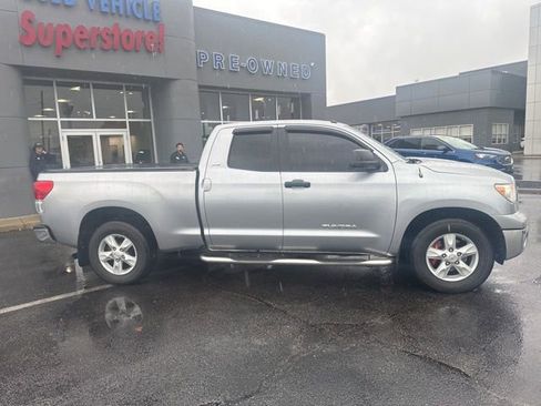 Used 2010 Toyota Tundra 2WD Double Cab image 2