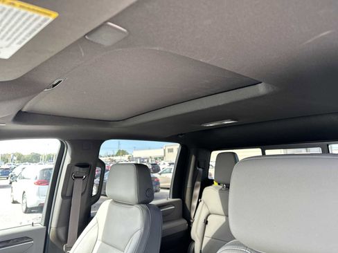 Used 2025 Chevrolet Silverado 2500 LTZ w/ Z71 Chrome Sport Edition image 28