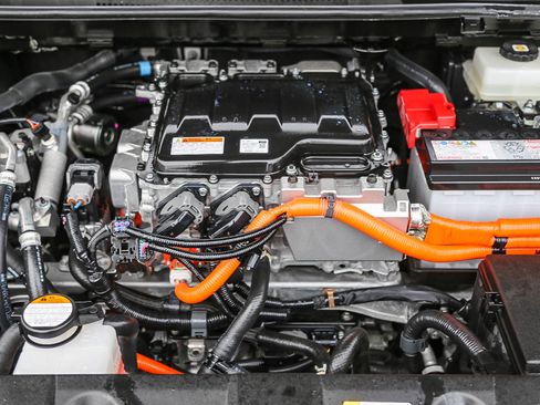 Used 2023 Toyota bZ4X XLE image 26