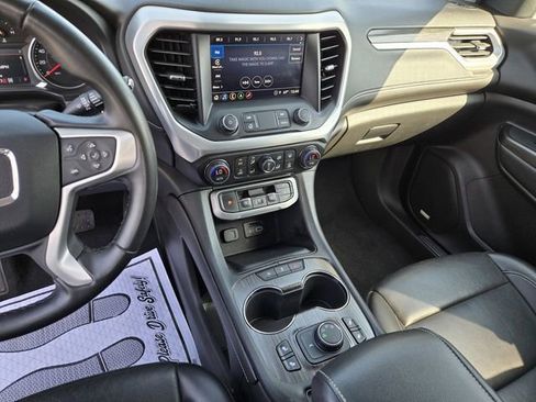 Used 2023 GMC Acadia SLT image 23