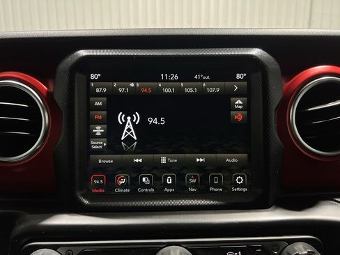 Used 2021 Jeep Gladiator Rubicon image 11