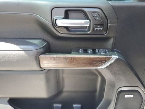 Used 2021 GMC Sierra 2500 Denali w/ Denali Ultimate Package image 17