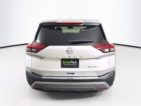 Used 2023 Nissan Rogue SV AWD/4WD image 7