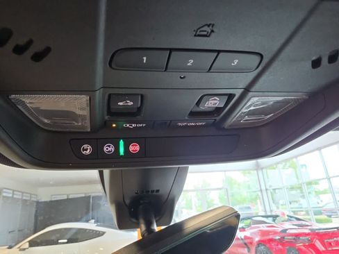Used 2020 Chevrolet Blazer Premier w/ Driver Confidence II Package AWD/4WD image 30