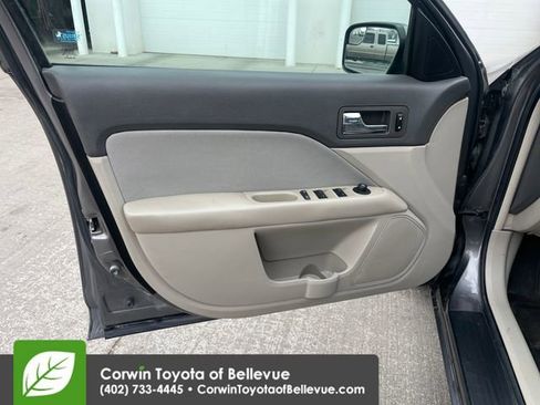 Used 2011 Ford Fusion SE w/ 202A Rapid Spec Order Code image 10