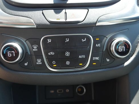 Used 2024 Chevrolet Equinox LT AWD/4WD image 13