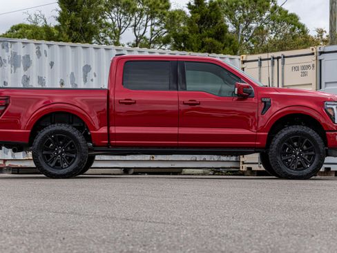 New 2025 Ford F150 Platinum image 2