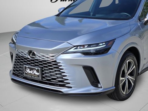 Used 2023 Lexus RX 350 FWD w/ Cold Area Package image 10