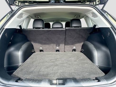 Used 2018 Jeep Compass Trailhawk w/ Safe & Security Group image 28