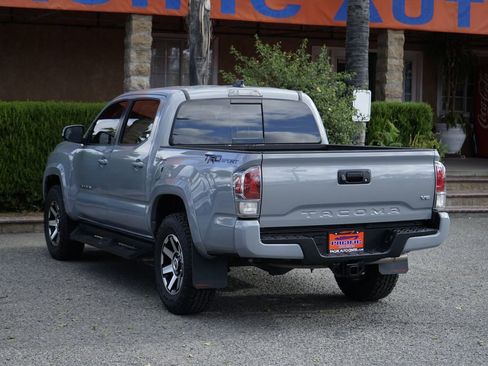 Used 2021 Toyota Tacoma TRD Sport image 6
