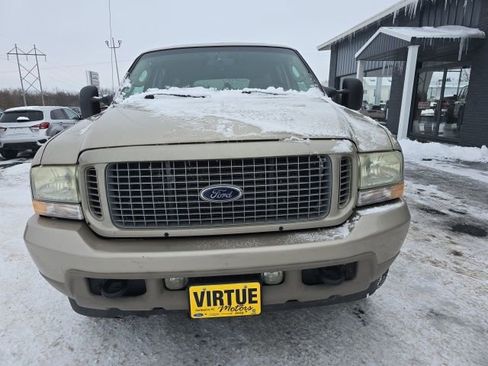 Used 2004 Ford Excursion Limited image 2
