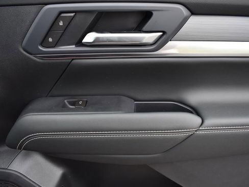 New 2026 GMC Terrain Elevation w/ Elevation Premium Package FWD image 14