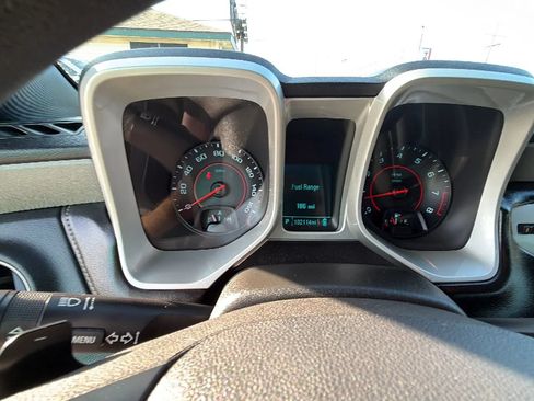 Used 2015 Chevrolet Camaro LS RWD image 15