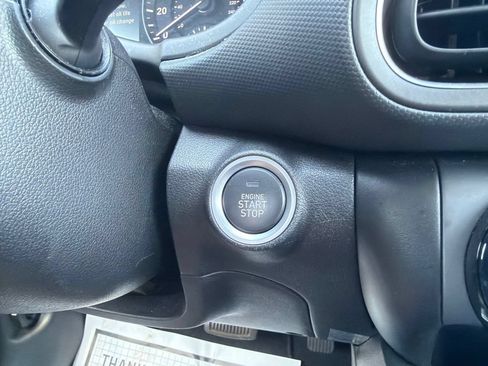 Used 2023 Hyundai Kona SEL w/ Cargo Package AWD/4WD image 35